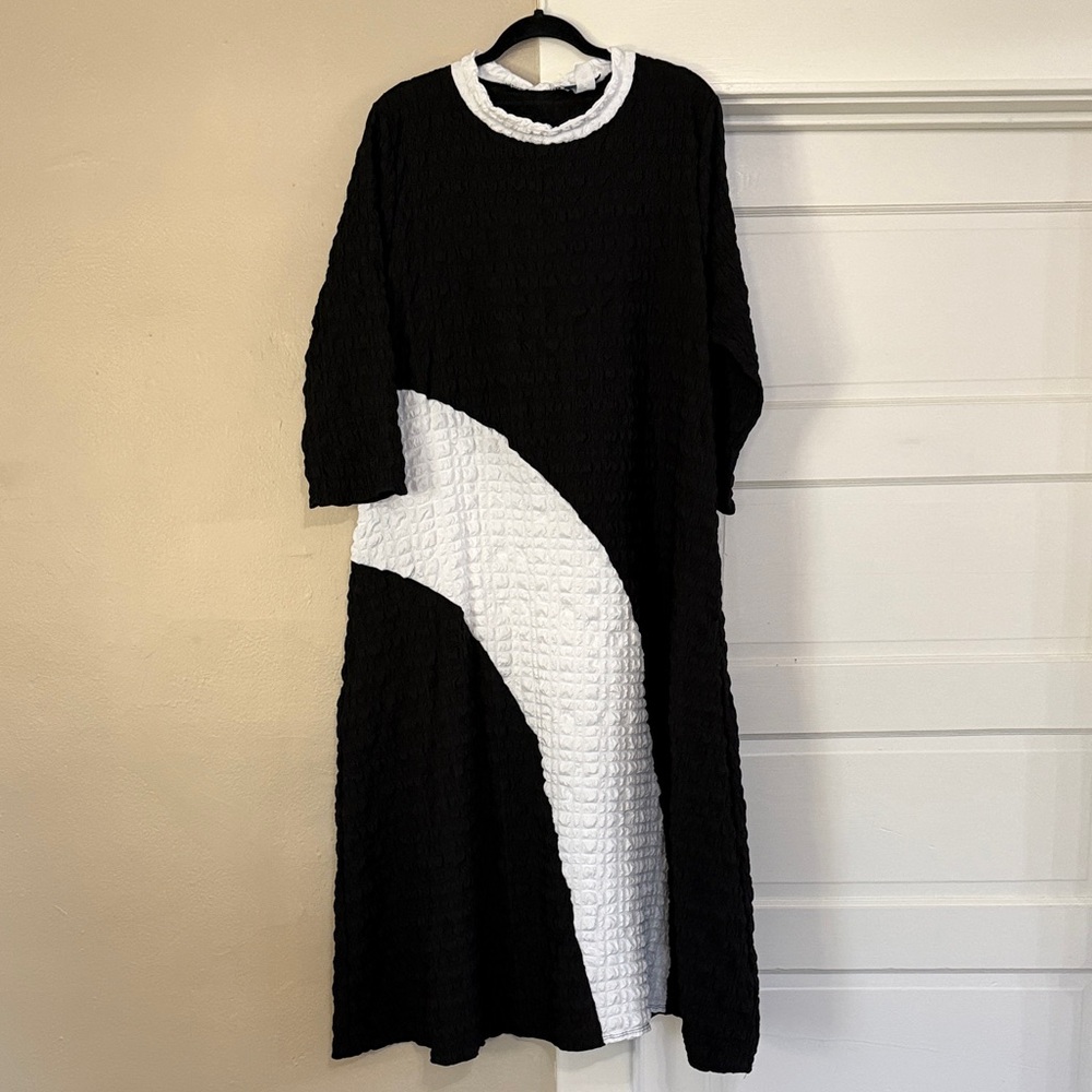 Frou Frou Collection Emily Black White Stretch Bubble Women's Dress Sz 1XL